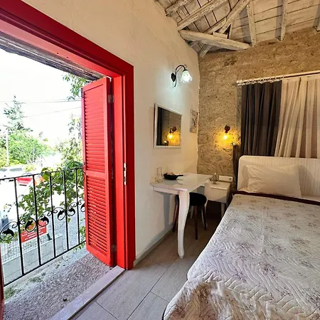 Koesem ゲストハウス 3*