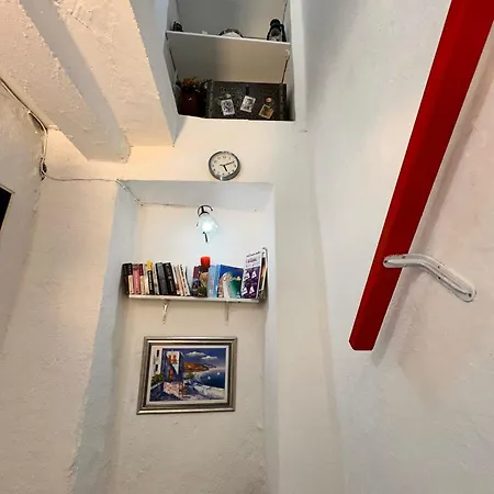 Konukevi Köşem *