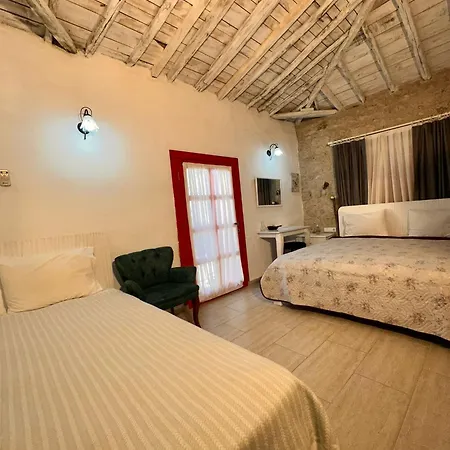 Koesem Guest house *